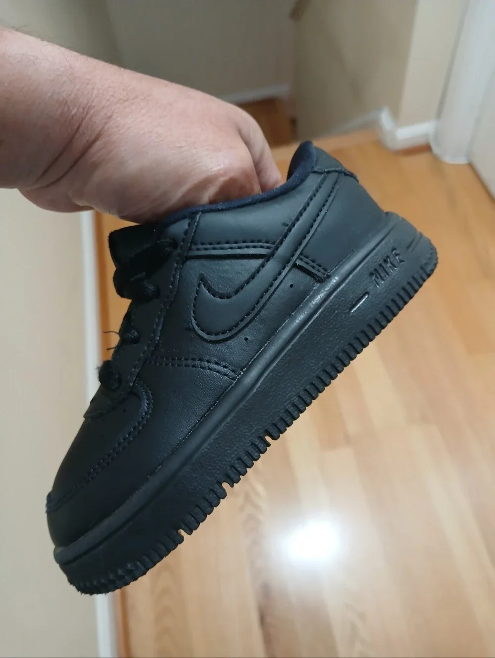 Nike Air Force 1 Athletic/Lifestyle Shoes Size 9C Unisex